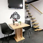 R.i.s.-rest In Siska Duplex 아파트 류블랴나