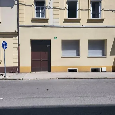 R.i.s.-rest In Siska Duplex Apartment Laibach