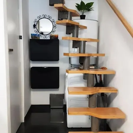 R.i.s.-rest In Siska Duplex Apartment