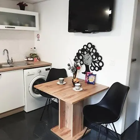Appartement R.i.s.-rest In Siska Duplex