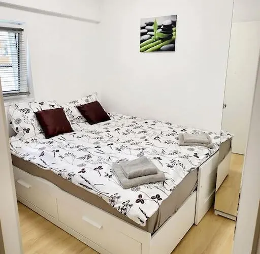 R.i.s.-rest In Siska Duplex Λιουμπλιάνα