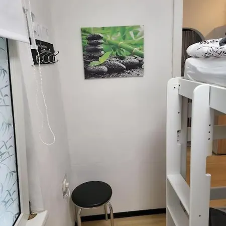 R.i.s.-rest In Siska Duplex Liubliana