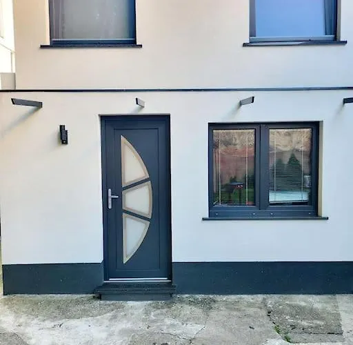 R.i.s.-rest In Siska Duplex Apartment *